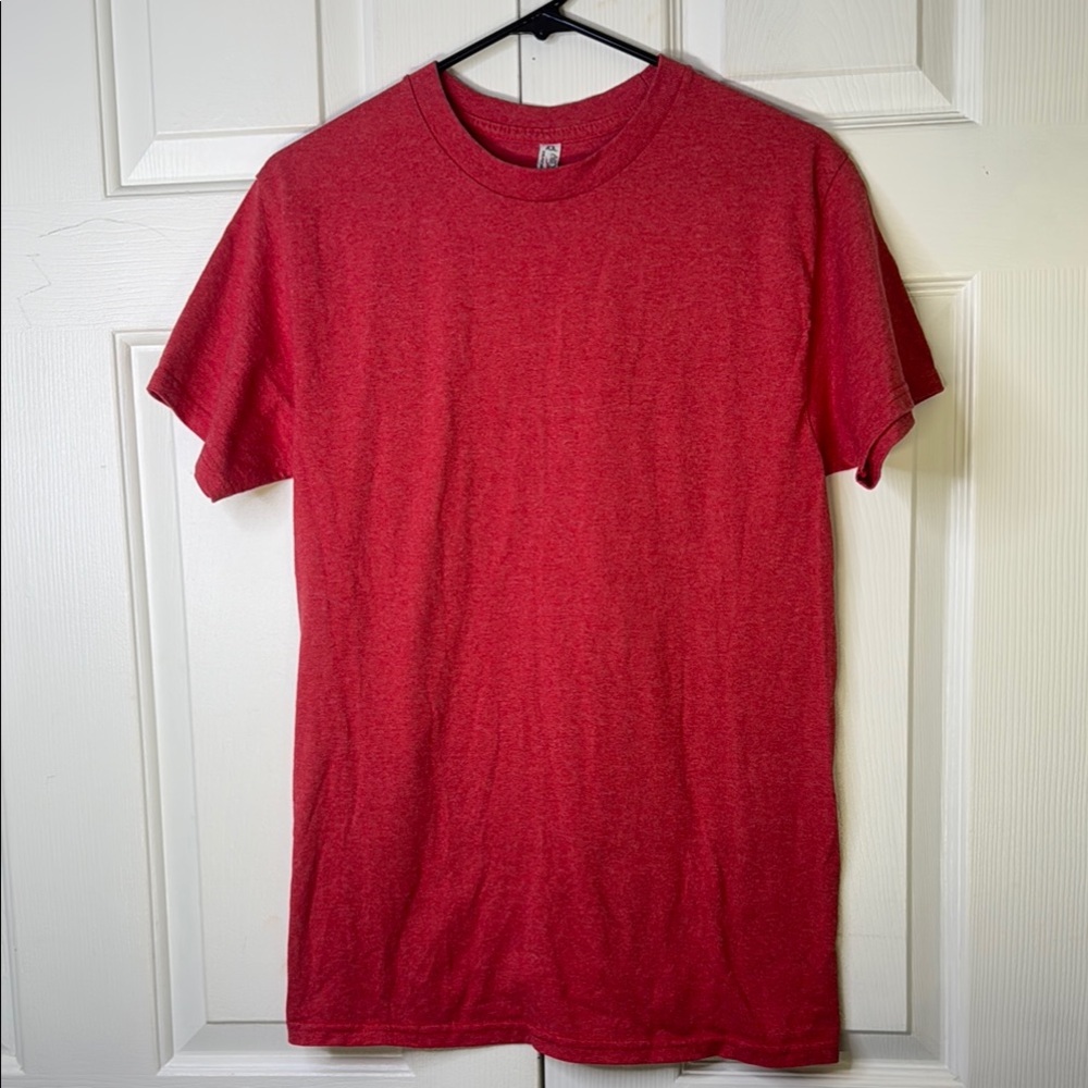 MEN T-SHIRT